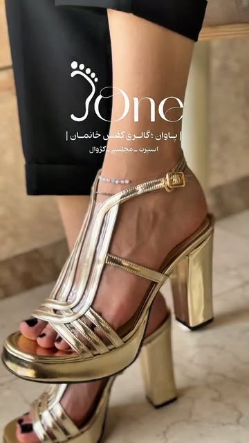کفش پاشنه بلند جلو باز با پاشنه بلاک ۱۰ سانتی متر